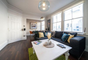 Large City Centre 2 Bed - Close to Station